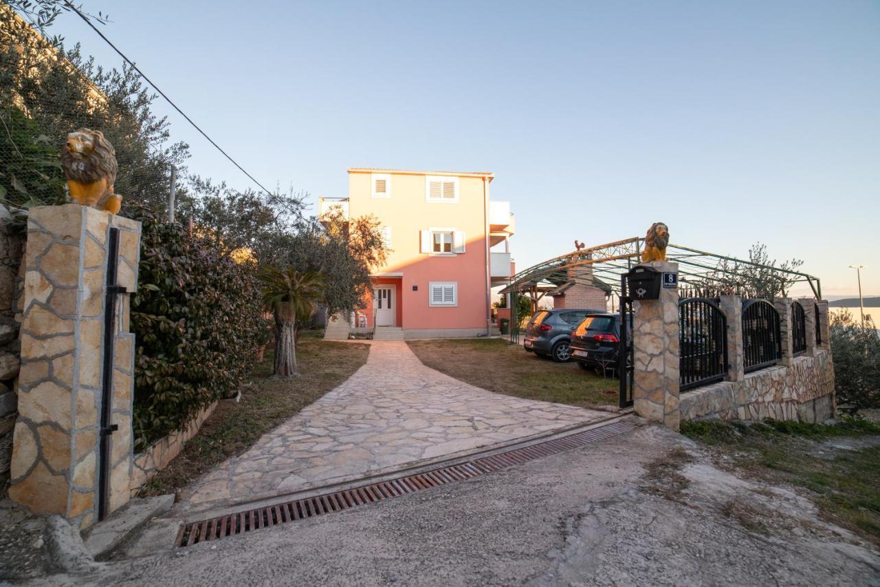 Apartments Katarina Kastela Exterior photo