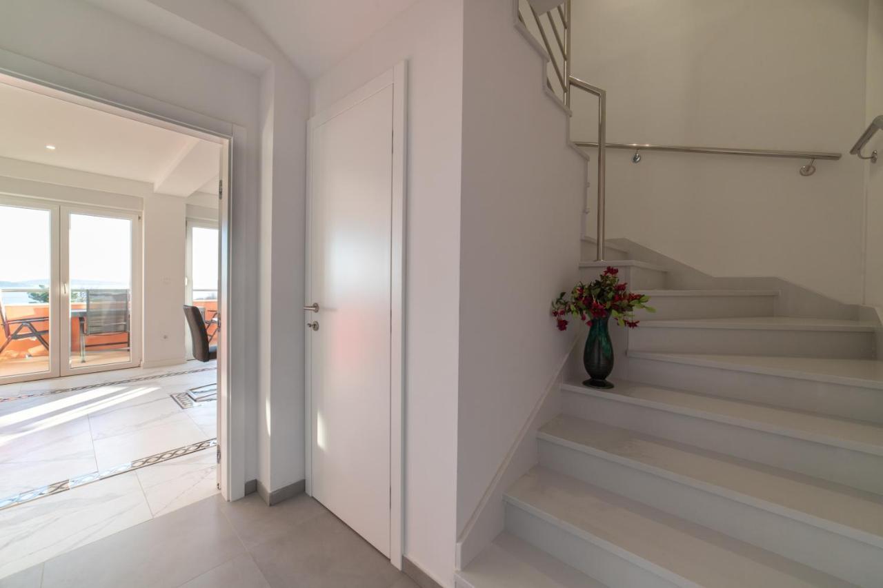 Apartments Katarina Kastela Exterior photo