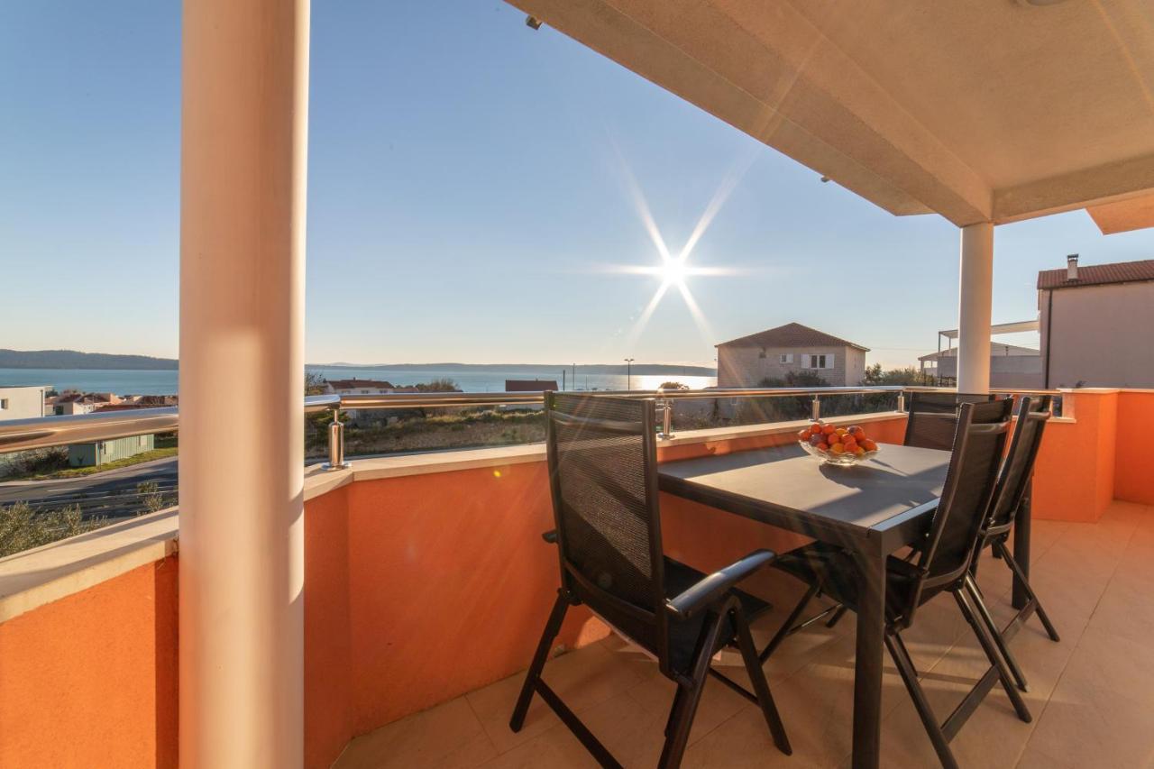 Apartments Katarina Kastela Exterior photo
