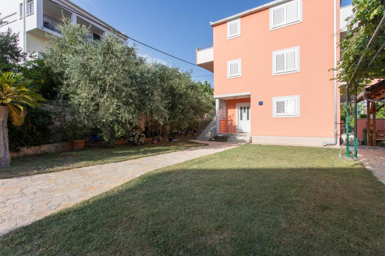 Apartments Katarina Kastela Exterior photo